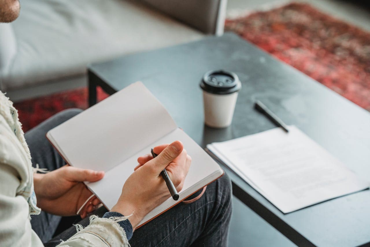 elinicomicmuzz Banner